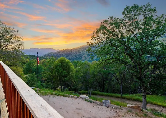 Casita 3 Rios Secluded Mountain Top Home Minutes To Sequoias & Kings Canyon
